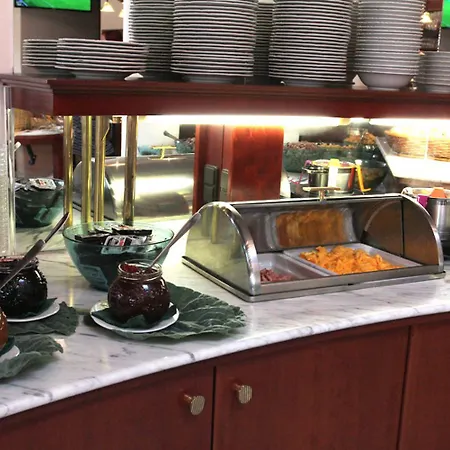 Ξενοδοχείο Familien Krainz 3*