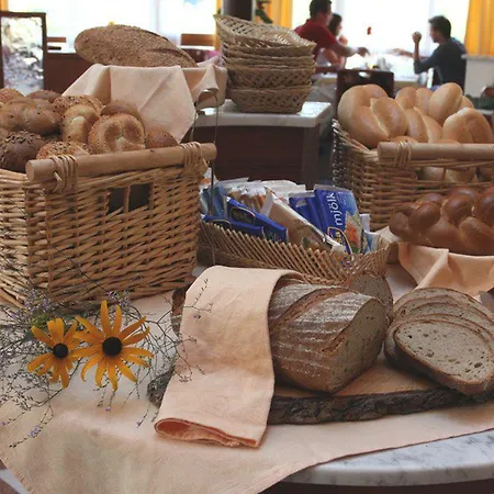 Familien Krainz ホテル